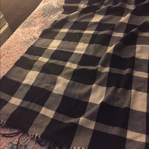 Fab fit fun plush scarf